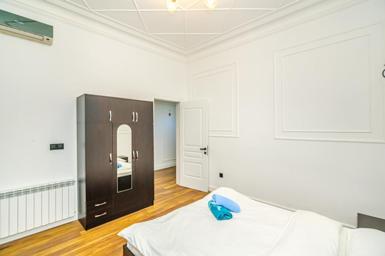 Targovu Deluxe Home 바쿠 외부 사진